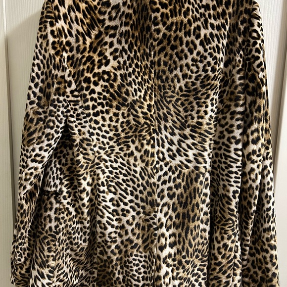 Libby Edelman Cheetah Print Blazer - Picture 5 of 5